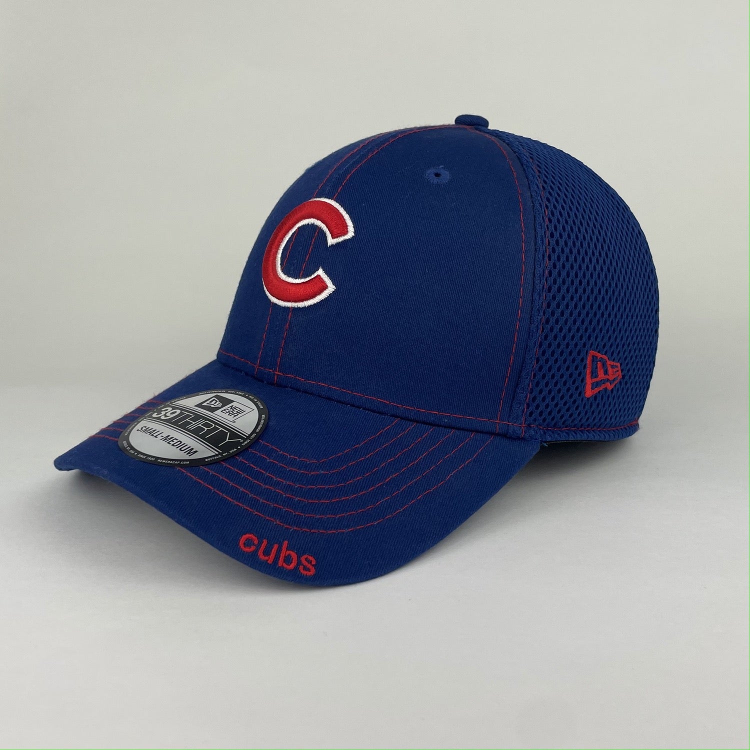 Chicago Cubs Fitted Hat MLB Fan Gear Tailored Baseball Fashion The Denim Lounge